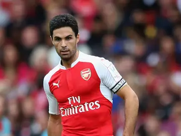 Mikel Arteta durante un partido con el Arsenal Mikel Arteta durante un partido con el Arsenal