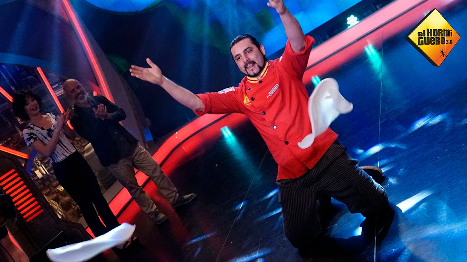 Pilar Rubio y su acrobacia con las pizzas