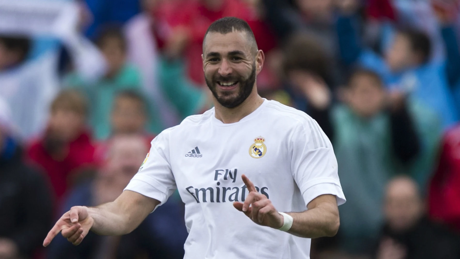Benzema, con el Real Madrid Benzema, con el Real Madrid