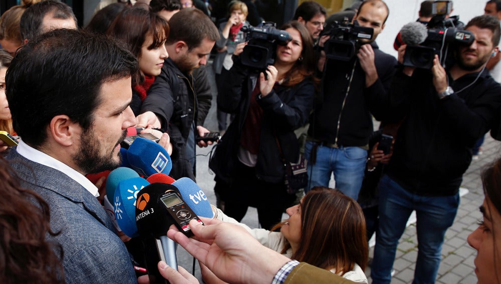 Alberto Garzón, a la entrada del Consejo Político