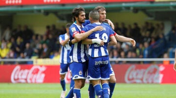 El Deportivo festeja su primer gol del partido