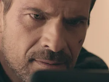 Rodolfo Sancho en 'Mar de plástico' Rodolfo Sancho en 'Mar de plástico'