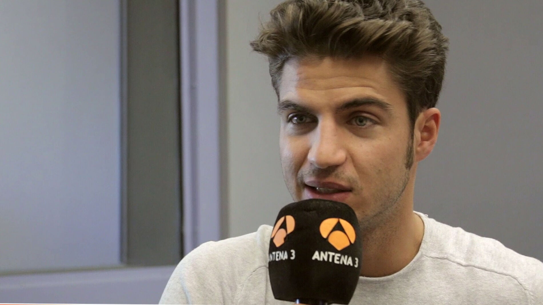 Maxi Iglesias: "Roberto echar&aacute; el resto por Ester"