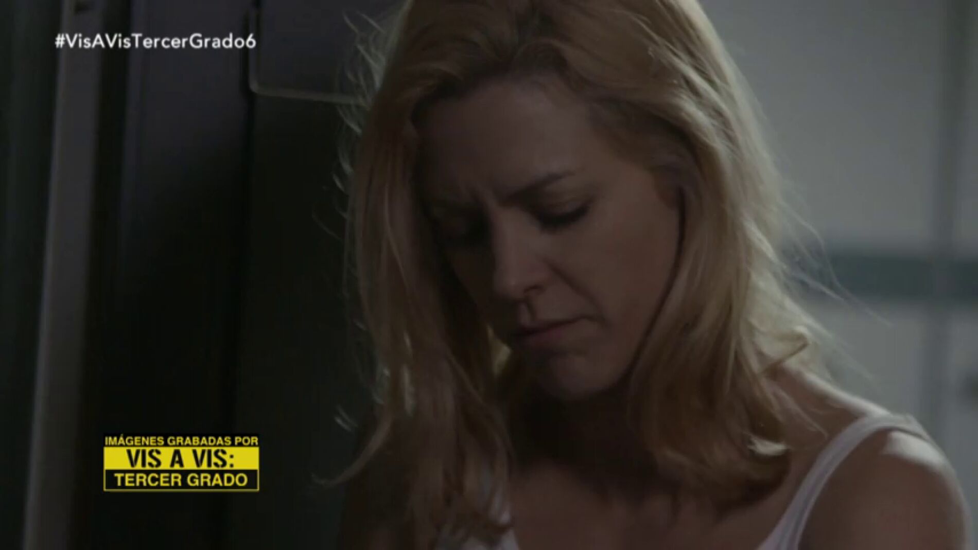 Frame 19.989026 de: Macarena se viste