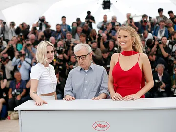 Venga, que invito a una ronda de chupitos Venga, que invito a una ronda de chupitos