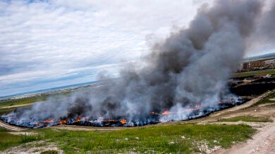 Los bomberos creen que el incendio de Seseña está 