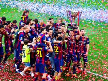 El Barça levanta un título de Liga