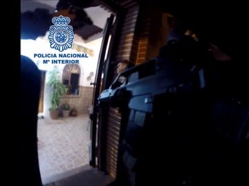 Frame 27.828093 de: Detenido un joven en Ceuta tras un tiroteo con la policía