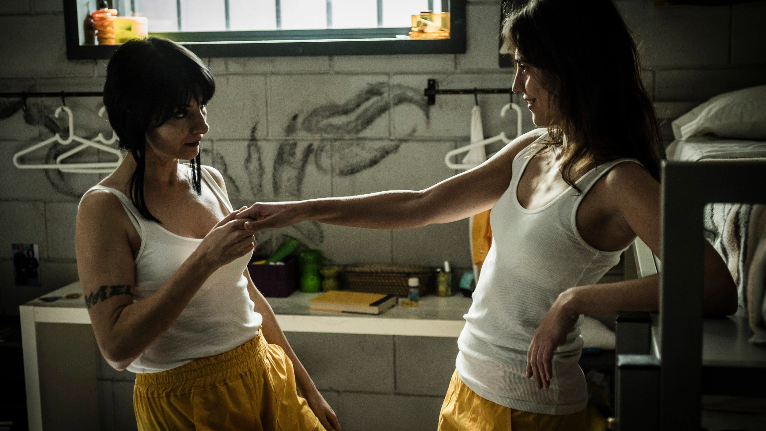 ¿Qué hacen tan acarameladas Zulema y Helena? ¿Qué hacen tan acarameladas Zulema y Helena?