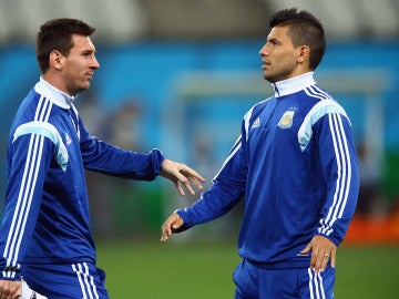 Lionel Messi y Sergio Agüero en el entrenamiento de la 'albiceleste'