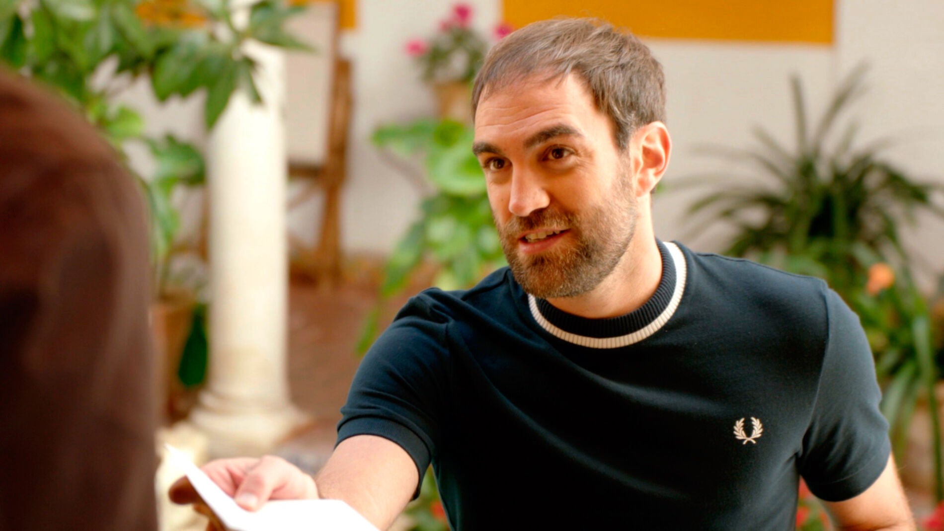 I&ntilde;aki se presenta en casa de la madre de Carmen