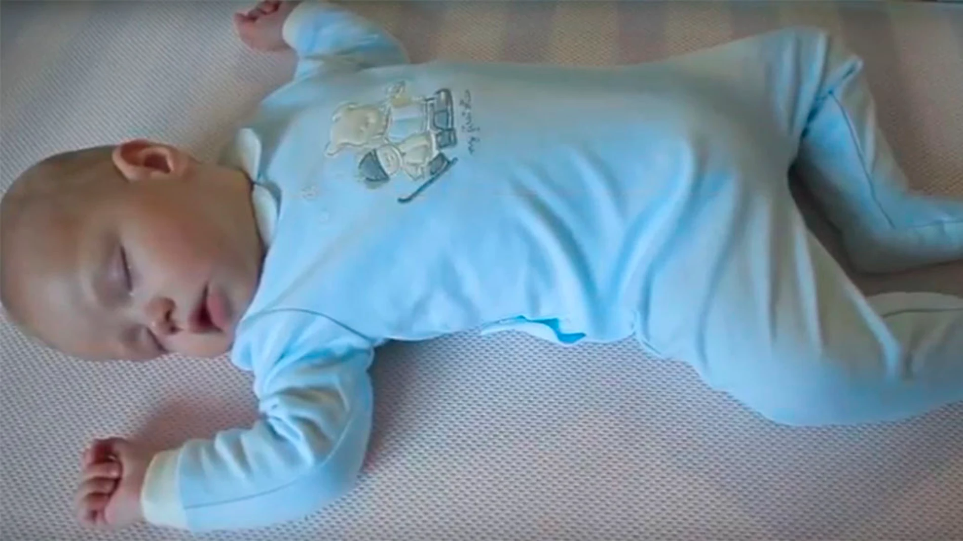 Bebé durmiendo Bebé durmiendo