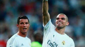 Cristiano y Pepe, líderes de Portugal en la Eurocopa de Francia