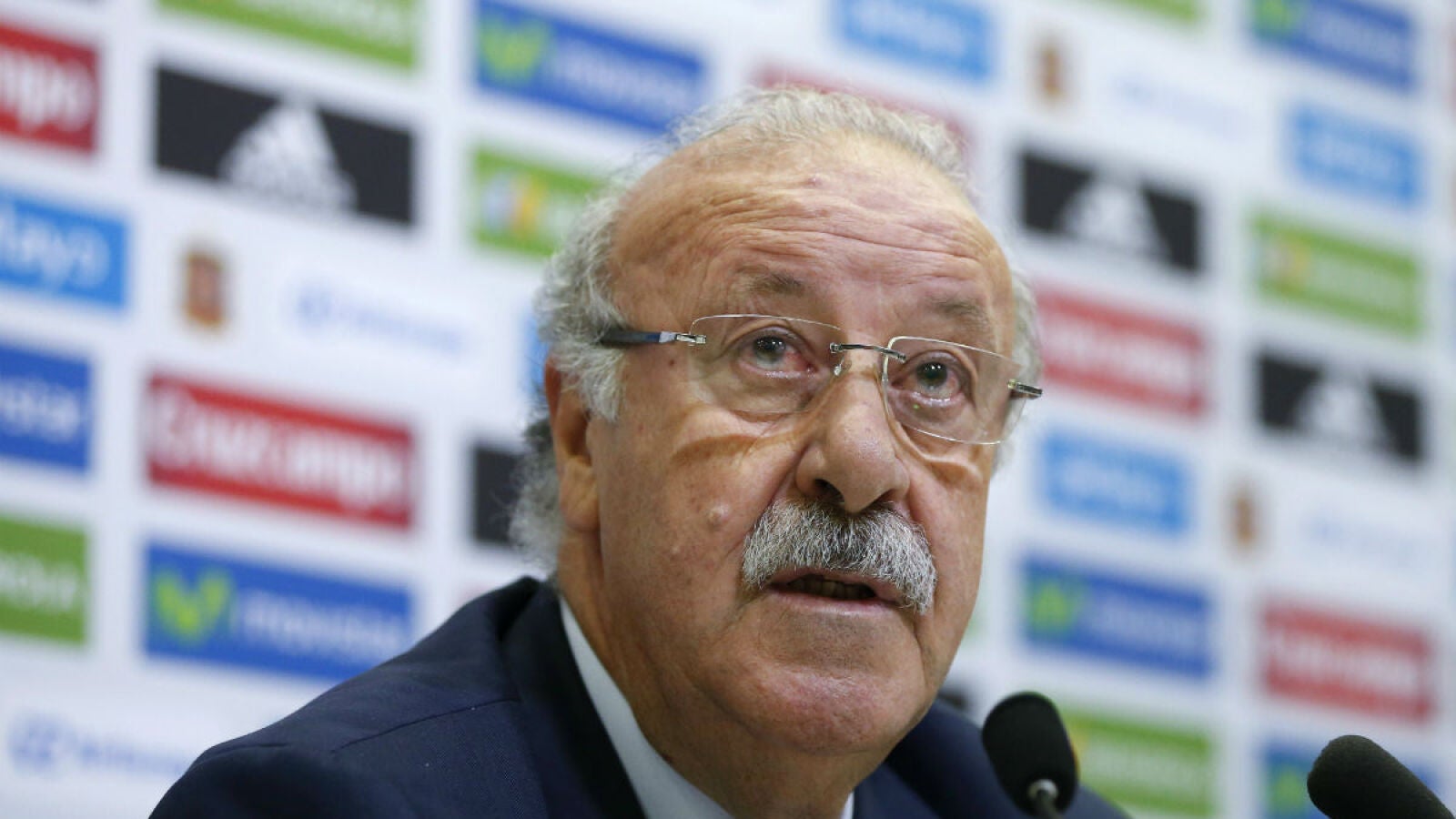 Vicente del Bosque, sobre la ausencia de Costa: 