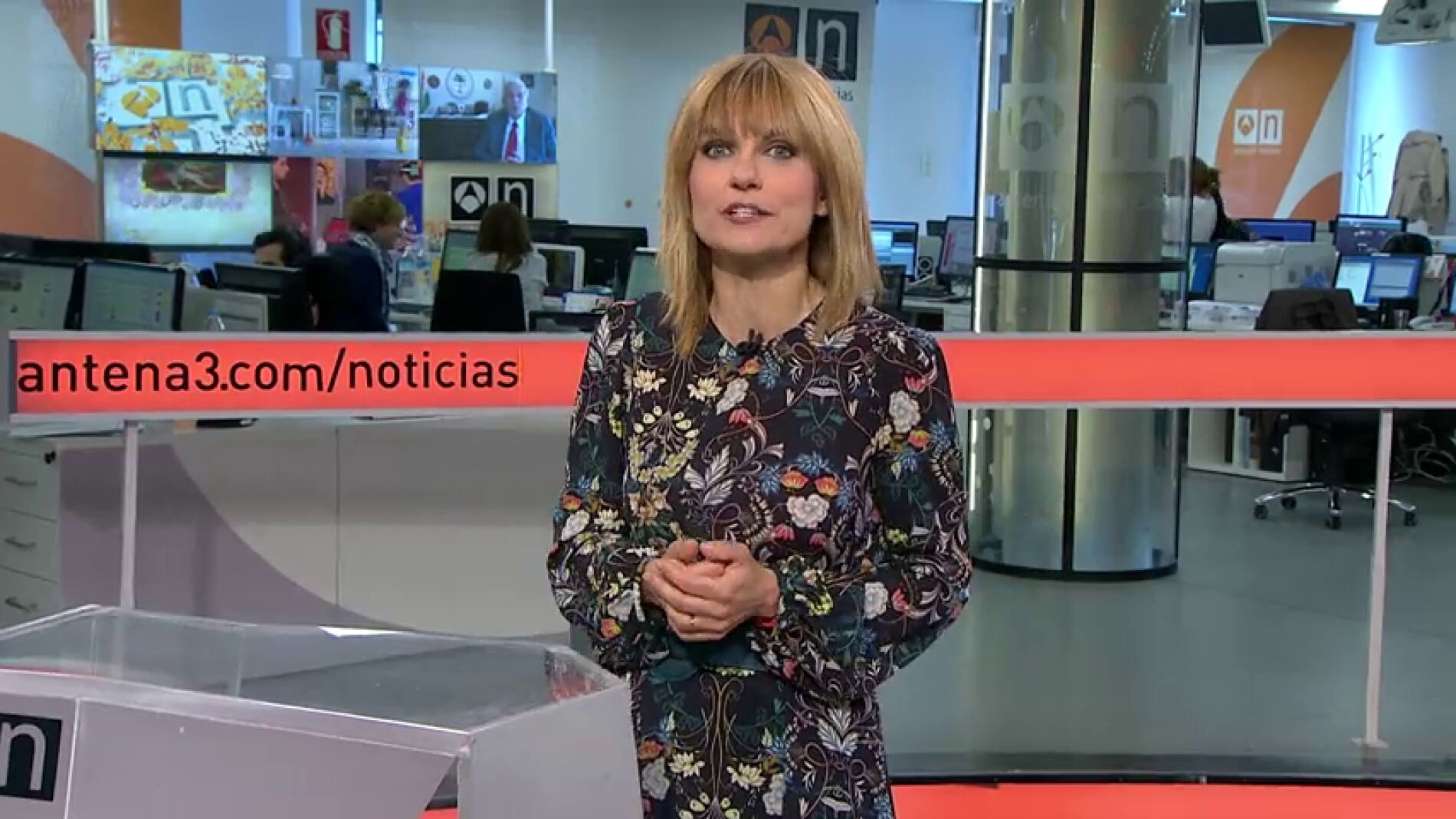 Frame 47.051345 de: Aires irrespirables