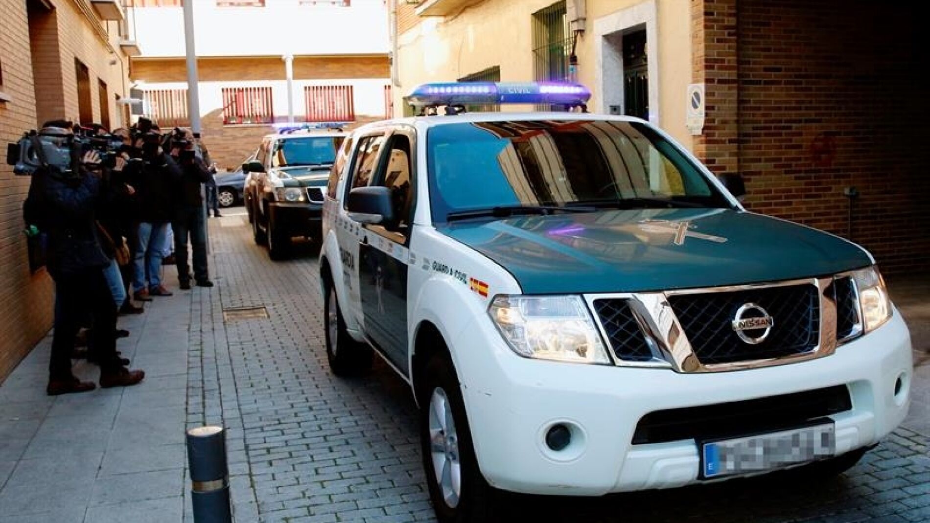 Un veh&iacute;culo de la Guardia Civil