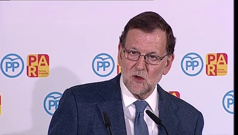 Frame 35.830204 de: Rajoy liderará la "campaña de la esperanza" frente a opciones que suponen una "ruleta rusa"