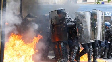 Se repiten los bloqueos de camioneros en las carreteras francesas por las protestas contra la reforma laboral