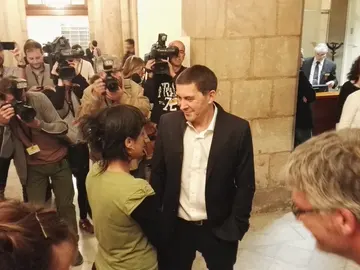Arnaldo Otegi ha sido recibido por Anna Gabriel Arnaldo Otegi ha sido recibido por Anna Gabriel
