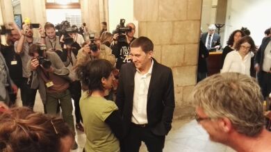 Otegi se reúne con los diputados de la CUP, Junts pel Sí y Catalunya Sí Que Es Pot 