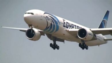 Hallan restos explosivos en las víctimas del avión de EgyptAir que se estrelló en mayo