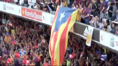 Frame 2.872837 de: La prohibición de las “esteladas” provoca una fuerte polémica política Frame 2.872837 de: La prohibición de las “esteladas” provoca una fuerte polémica política