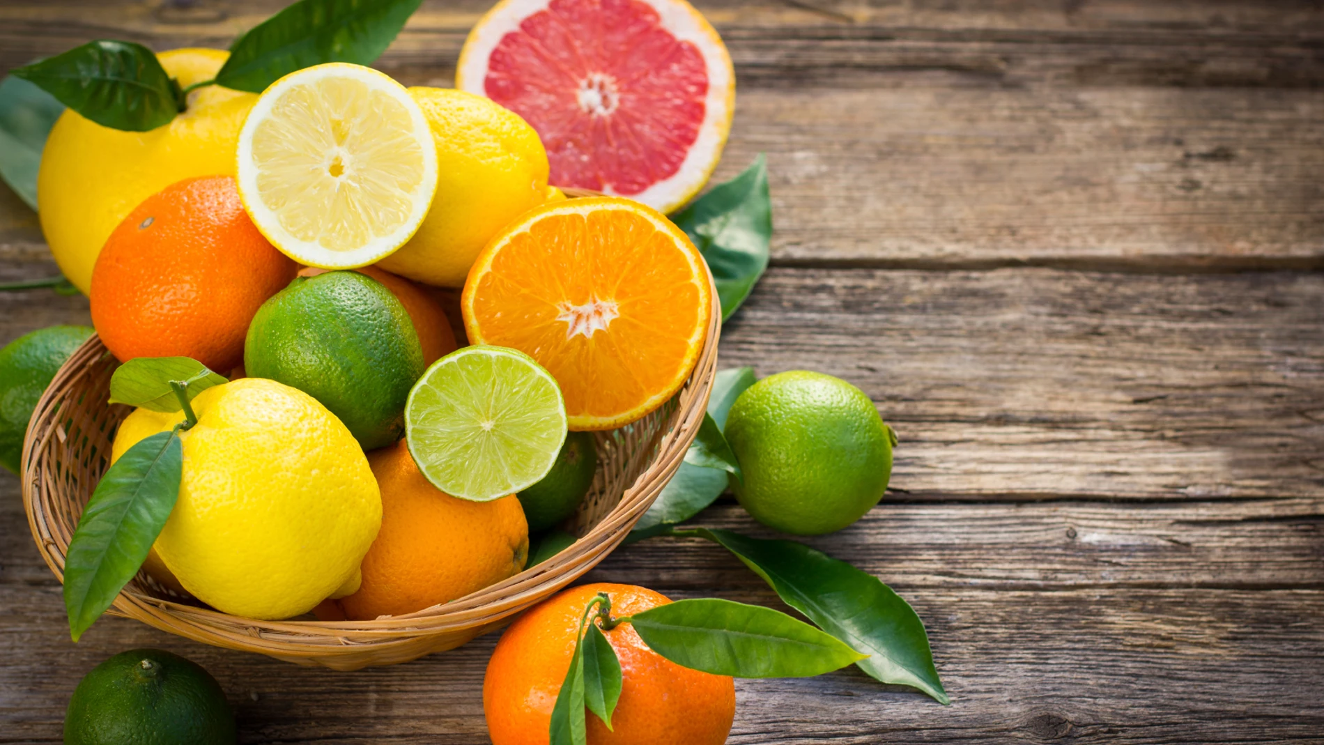 Alimentos naturales, bajos en calorias y antioxidantes Alimentos naturales, bajos en calorias y antioxidantes