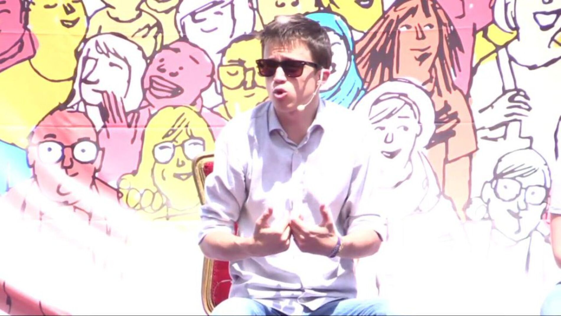 &Iacute;&ntilde;igo Errej&oacute;n en un acto en Logro&ntilde;o