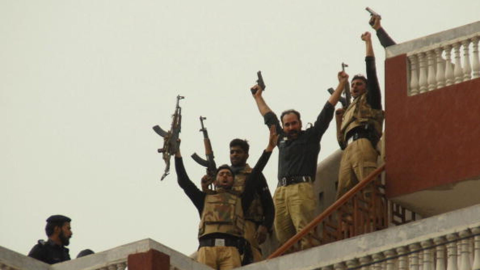 Terroristas en Pakist&aacute;n