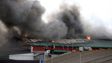 Incendio en una fábrica de León
