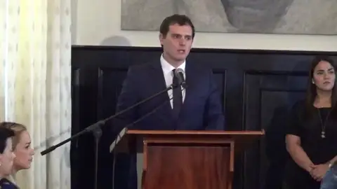 Frame 78.62222 de: Rivera, en Venezuela: "Yo quiero apoyar desde mi partido, desde mi país, el diálogo institucional" Frame 78.62222 de: Rivera, en Venezuela: "Yo quiero apoyar desde mi partido, desde mi país, el diálogo institucional"