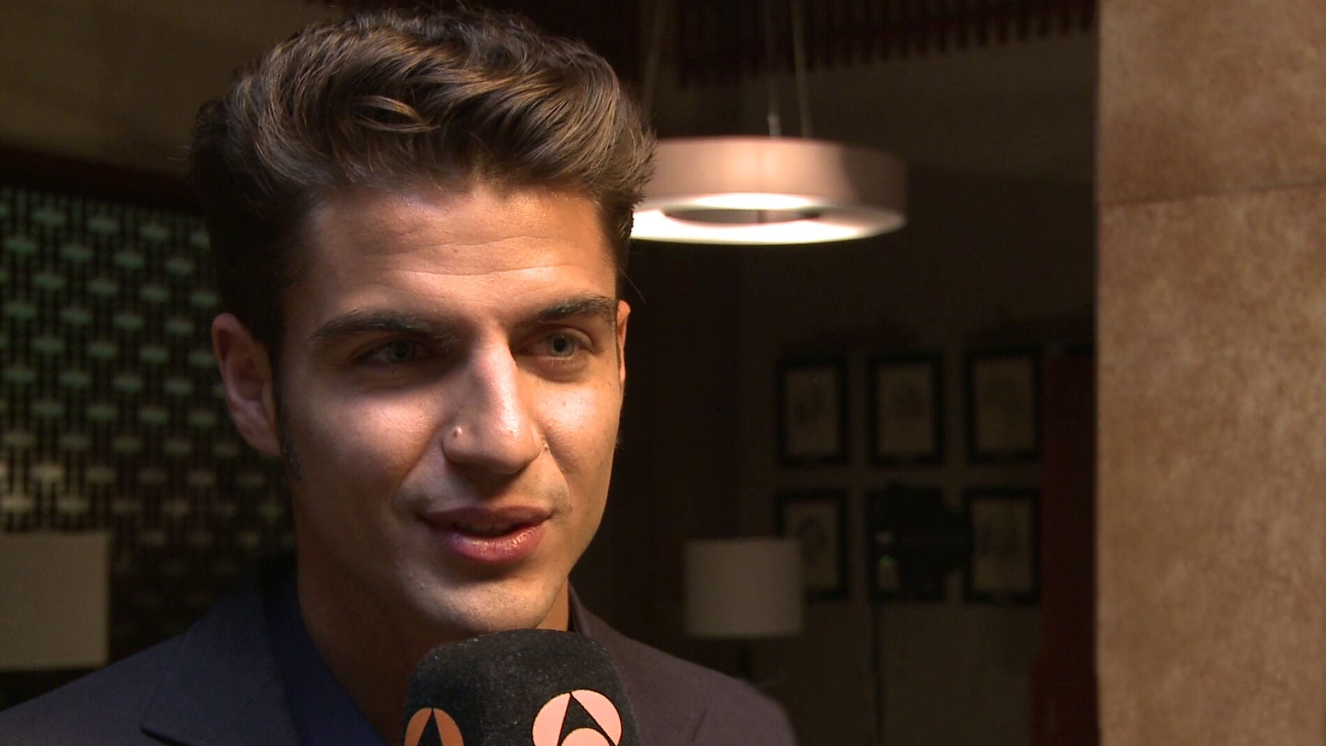 Entrevista a Maxi Iglesias