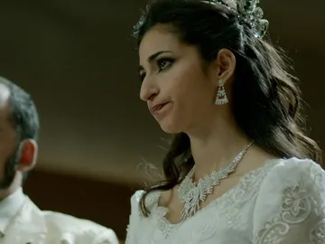 Saray se casa Saray se casa