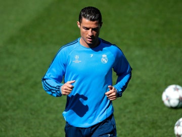 Cristiano Ronaldo, durante un entrenamiento con el Real Madrid