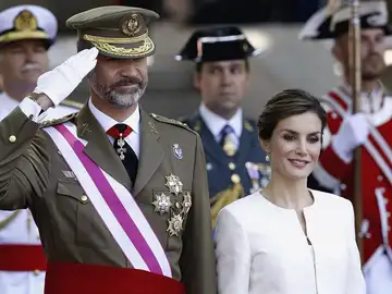 Los reyes el Día de las Fuerzas Armadas en 2015 Los reyes el Día de las Fuerzas Armadas en 2015
