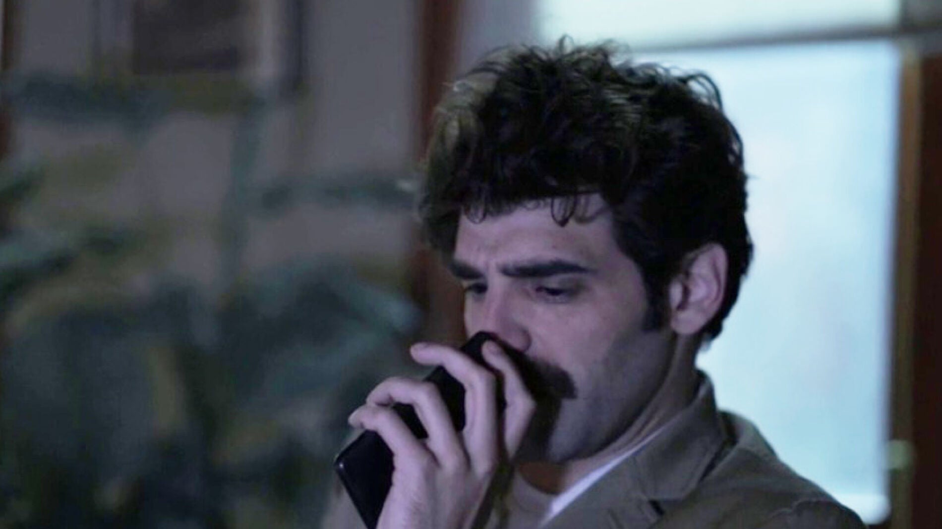 "Dile a tus chicos en Madrid que no publiquen nada"