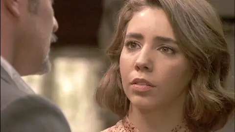 Alfonso reprocha a Emilia su relación con Cristóbal Alfonso reprocha a Emilia su relación con Cristóbal