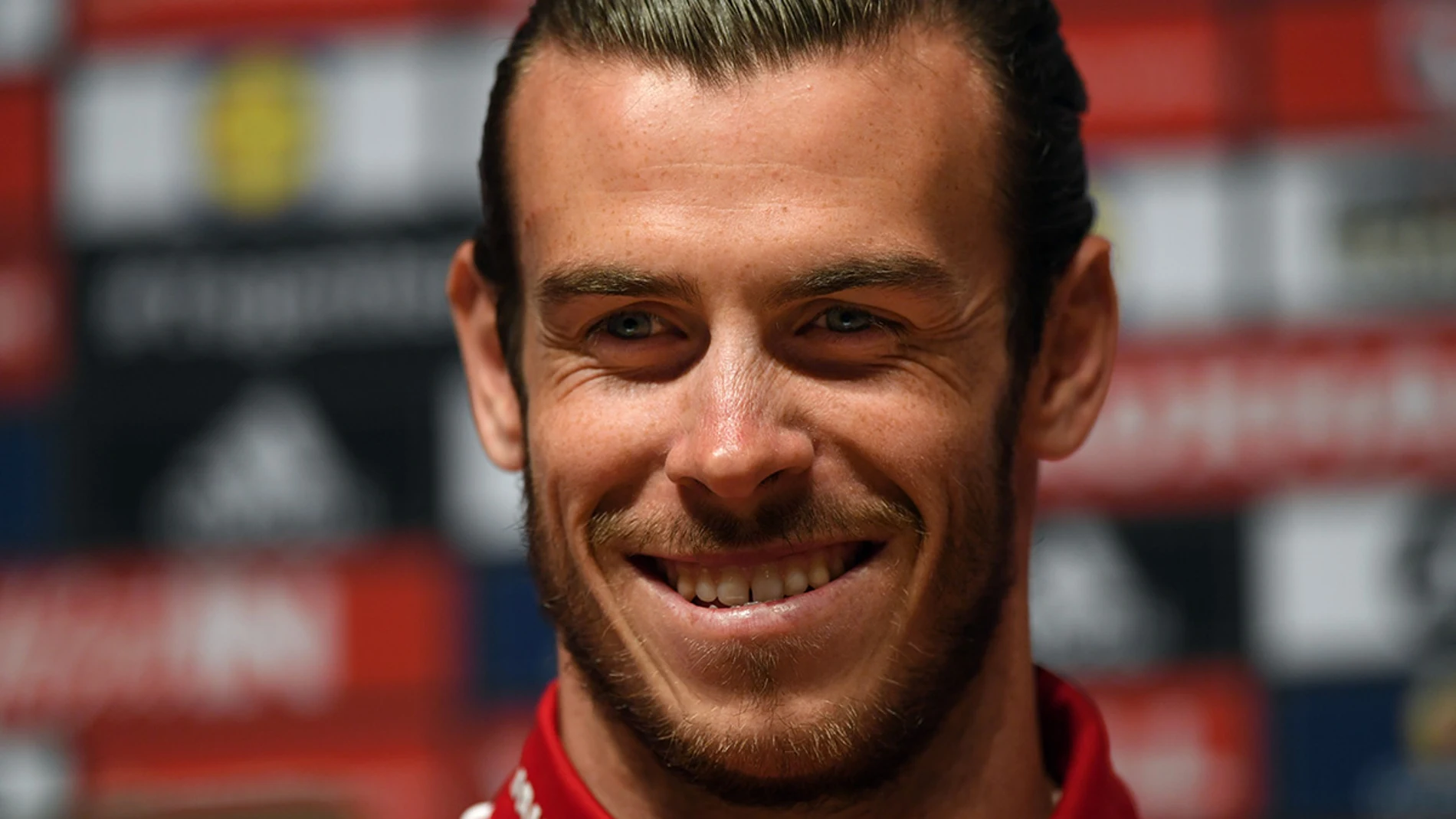 Gareth Bale en diálogo con los medios de comunicación previo a la Eurocopa Gareth Bale en diálogo con los medios de comunicación previo a la Eurocopa