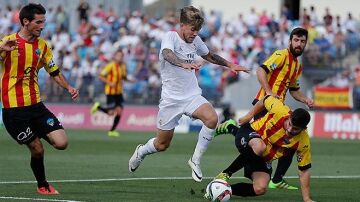 Momento del partido entre el Castilla y el Lleida