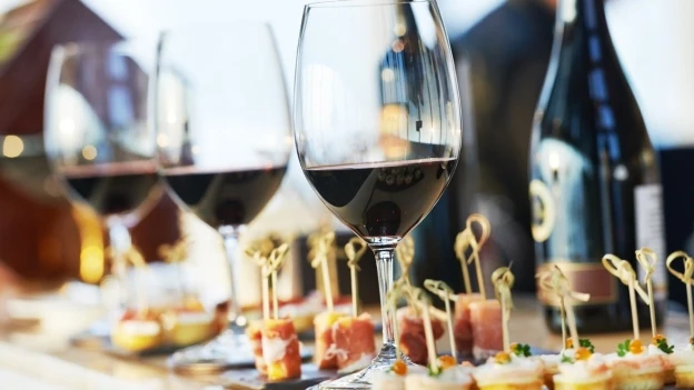 Catering copas de vino Mediterr&aacute;nea