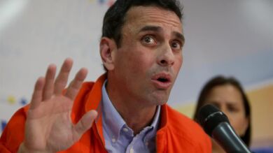 Capriles denuncia que 