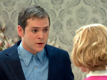 Guillermo descubre la verdadera identidad del curandero Guillermo descubre la verdadera identidad del curandero