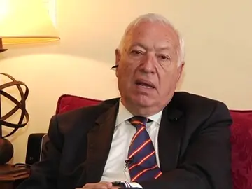 Frame 25.436409 de: Margallo: “por ahora no hay noticias de víctimas españolas” Frame 25.436409 de: Margallo: “por ahora no hay noticias de víctimas españolas”