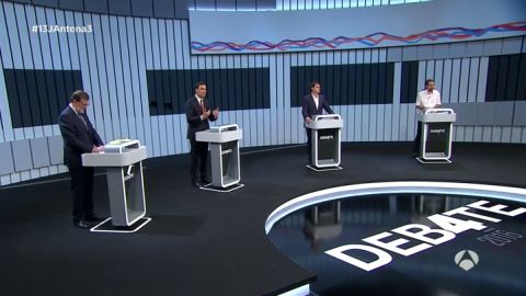 Frame 43.659428 de: Catalu&Atilde;&plusmn;a: Iglesias insiste en rel referendum, Rajoy en la defensa de la ley y S&Atilde;&iexcl;nchez y Rivera apuestan por una reforma constitucional