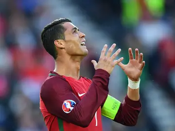 Cristiano se lamenta Cristiano se lamenta