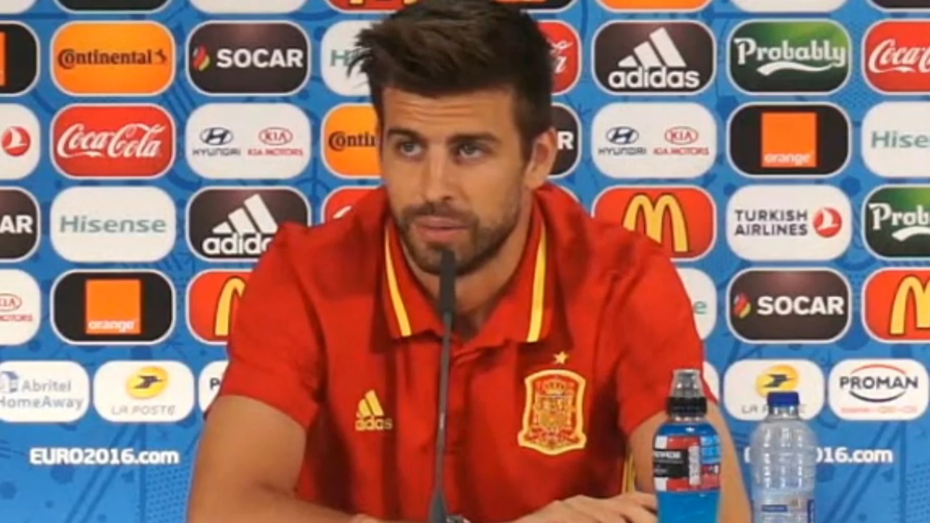 Gerard Piqué, en rueda de prensa Gerard Piqué, en rueda de prensa