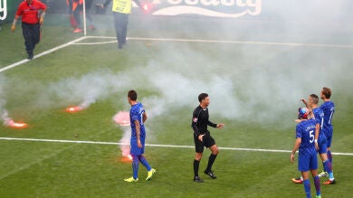 La UEFA multa a Croacia con 100.000 euros por los incidentes de los ultras ante la República Checa