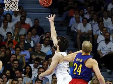 Un increíble Llull acerca al Madrid al campeonato Un increíble Llull acerca al Madrid al campeonato