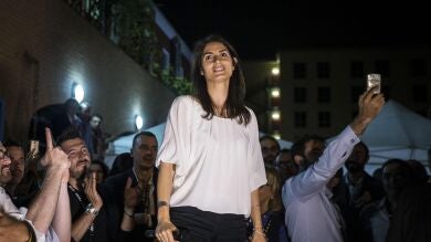 Virginia Raggi, del Movimiento 5 Estrellas, será la primera alcaldesa de Roma