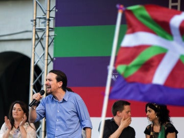 Pablo Iglesias en un acto en Vitoria